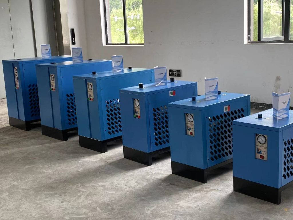 Pengering Udara Refrigerasi Kering 1 m3/menit